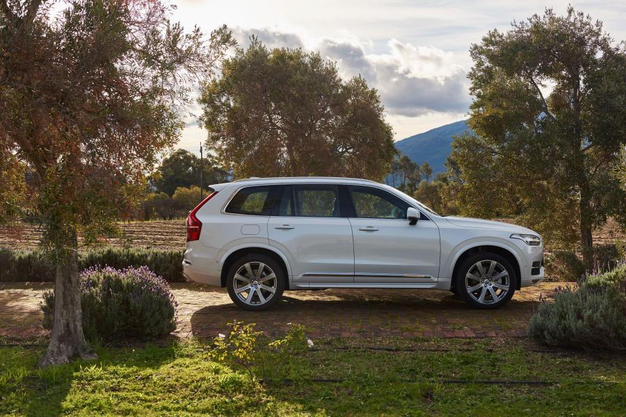  Volvo XC90 T6 Inscription 2015 года  (ZA) (фото 11 из 30)